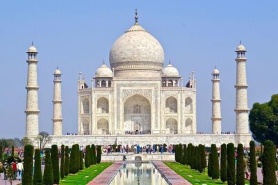 2-Night Private Taj Mahal and Agra Tour from Cruise Port - Day 1: Port pickup at 8am, flight to Delhi, and the drive into Agra