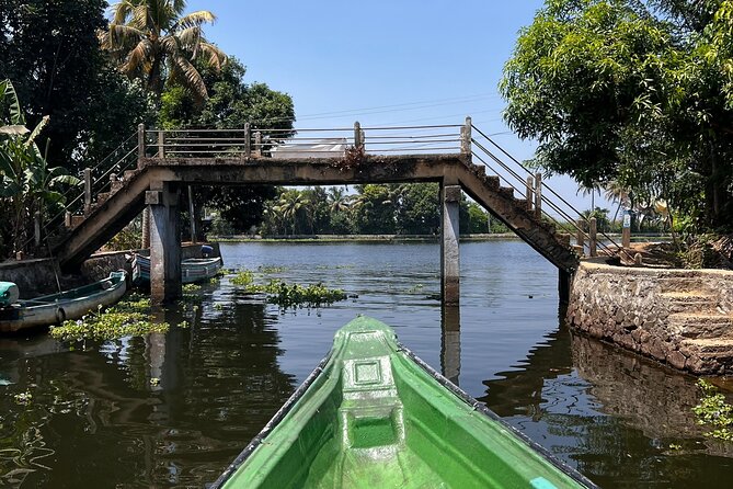 6hrs Alleppey Houseboat Tour-Serene Canals, Local Life & Food. - Punnamada Kayal: The Nehru Trophy Route and the Main Houseboat Passage