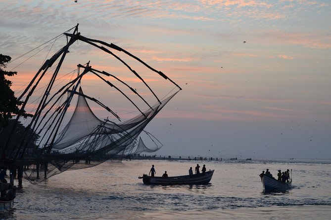 Colors of Kochi: City Tour & Kathakali Experience - Santa Cruz Cathedral Basilica: a quick stop with real architectural payoff