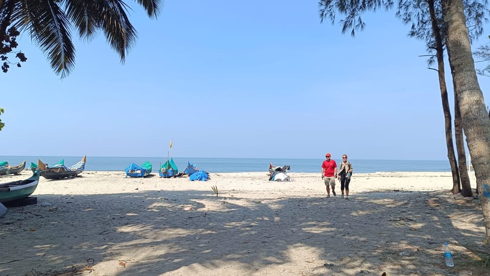 Fort Kochi Beach and Backwater eBike/Cycling Tour (Half Day) - Guides and safety: the difference between seeing and feeling confident