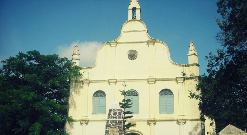 Fort Kochi & Mattanchery 3-Hour Walking Tour - Paradesi Synagogue and the shine of details
