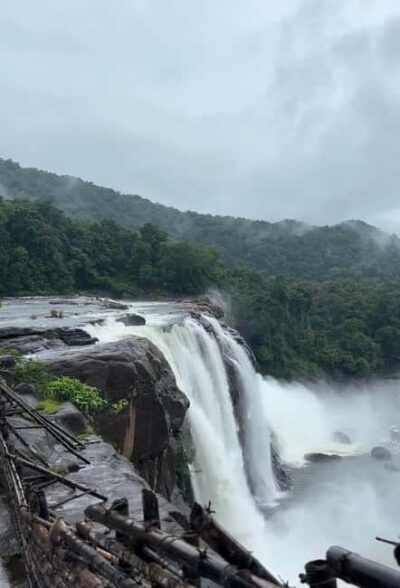 From Kochi: Athirappilly Waterfalls Day Trip with Transfers - The waterfall viewpoint: time, trails, and photo angles