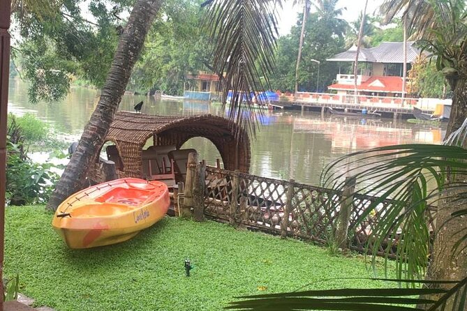 Full Day Canoe Cruise with Village Life and Local Food - Canoe plus shikkara: the smart way to see Kerala’s backwaters