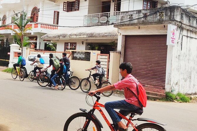 Good Morning Kochi Bicycle Tour - Mattancherry on a bike: where the spice trade story becomes physical