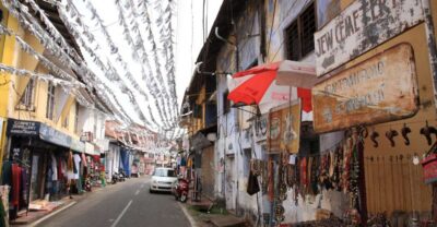 Kochi: Jewish Town Guided Walking Experience - Starting options: churches or Mattancherry Palace
