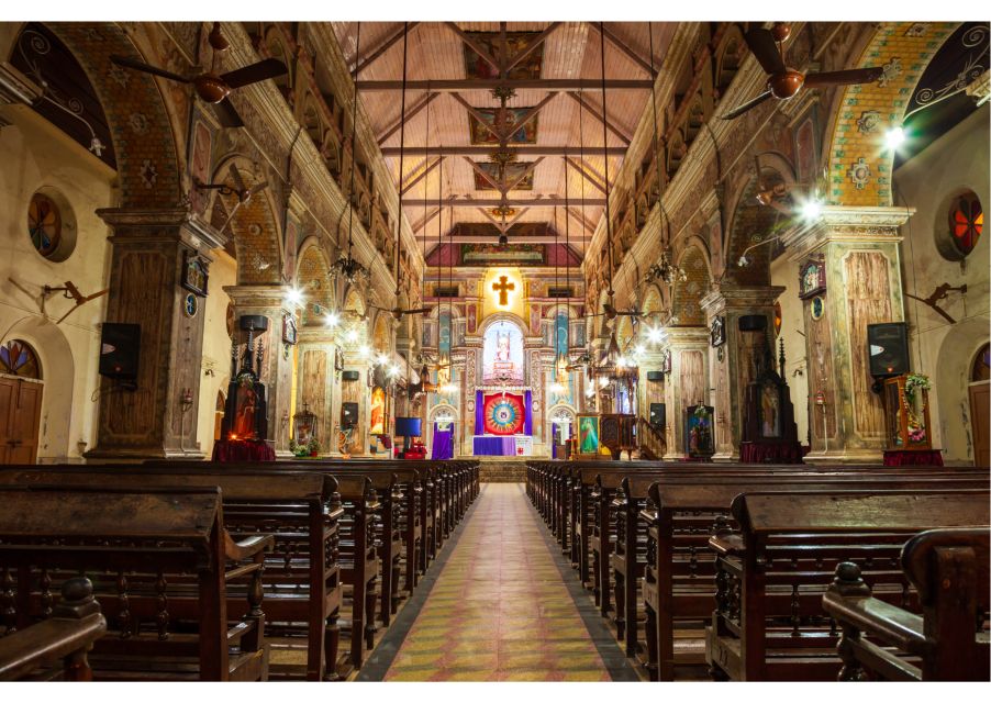 Kochi: Jewish Town Guided Walking Experience - Price and value: $14 can be a bargain or a mismatch