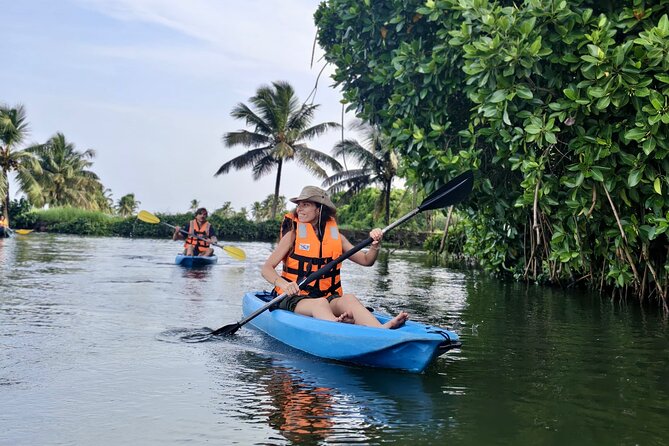 Kochi Kayaking Tour: Sunrise, Sunset & Floating Tea Break - Entering the Day at Pizhala Bridge: How the Tour Starts