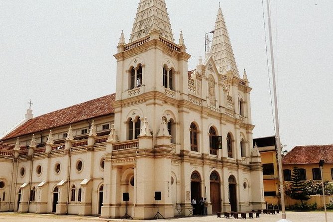 Kochi Private Tour: 3-Hour Fort Kochi and Mattancherry Walking Tour - Why the guide matters more than you think