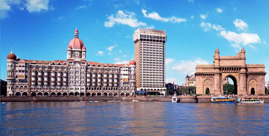 Mumbai Shore Excursion - Victoria Terminus (CST): Rail Heritage You Can Still Feel