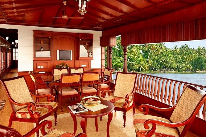 Nature Beauty, Backwater of Kerala Tour (05 Nights - 06 Days) - Price and value: where the $870 per person makes sense