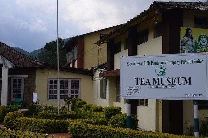 Private Day Trip to Munnar from Kochi (Cochin) - Quick hits before you go