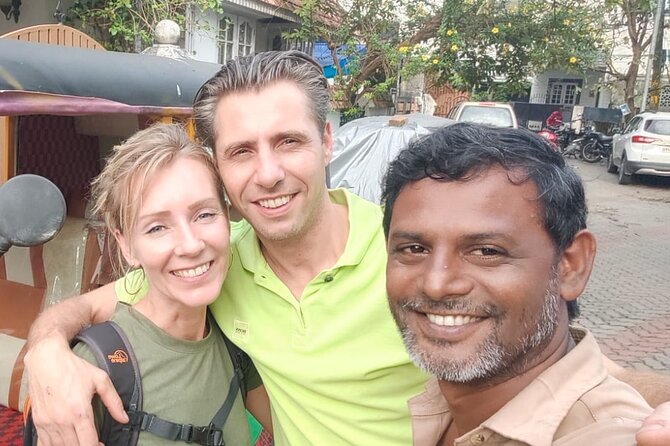 Private Guided Kochi Tuk-Tuk Tours - The European-era trio: Dutch Cemetery, St Francis Church, Santa Cruz Basilica