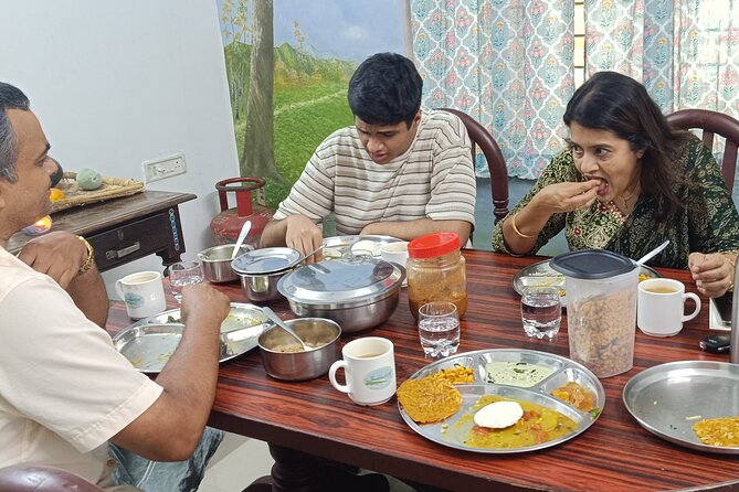 Private Traditional Home Cooking Class in Kochi with Archana - Inside Archana’s Home Kitchen in Cochin: Atmosphere and Practical Reality