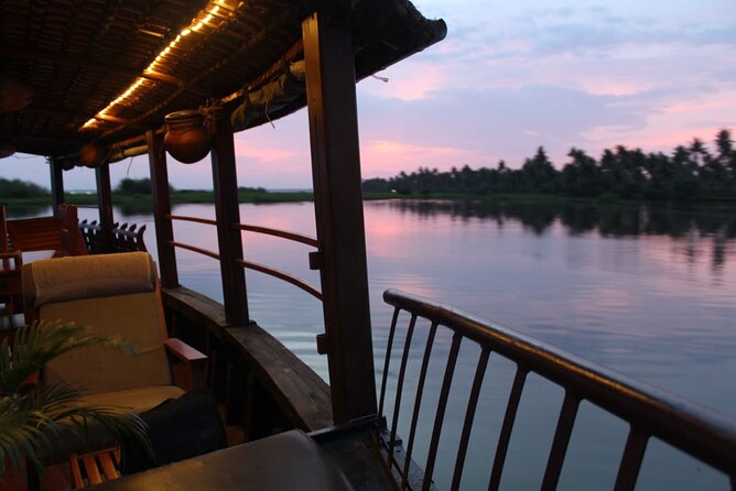 Sunset Cruise with Village Life and Local Food - Kerala traditional dinner: private, veg/non-veg, and timed to the birds